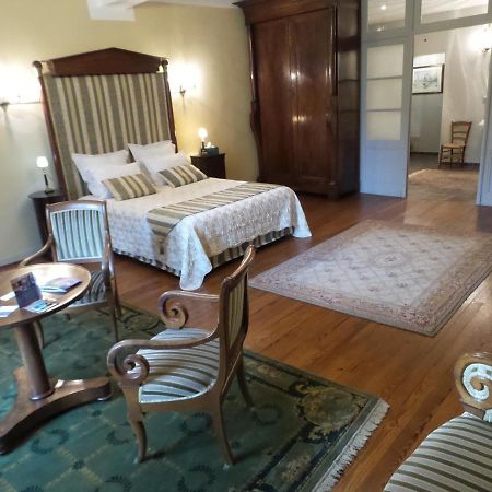 לה ראול Chambres D'Hotes Art Et Remparts מראה חיצוני תמונה