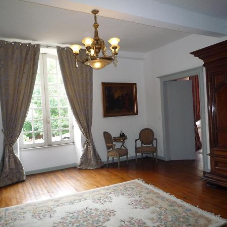 לה ראול Chambres D'Hotes Art Et Remparts מראה חיצוני תמונה